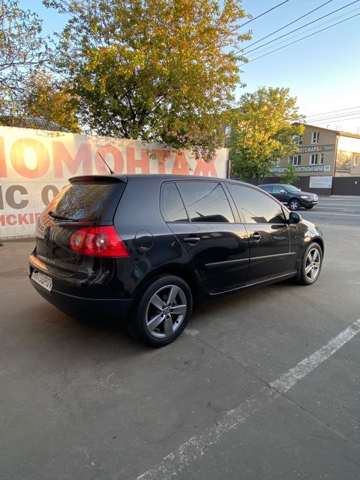 автомобиль Golf 5