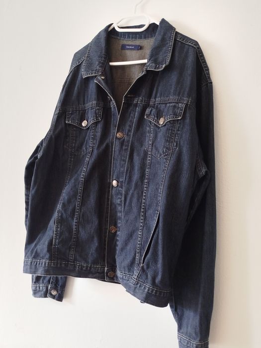 Чоловіча темно синя джинсівка