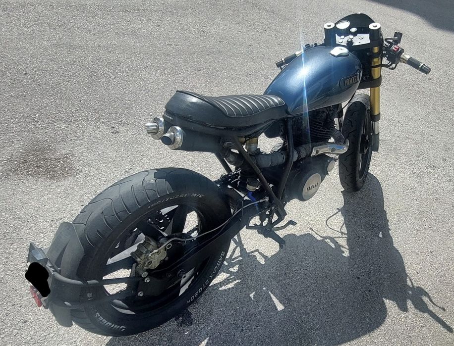 Yamaha SR 250 - Cafe Racer