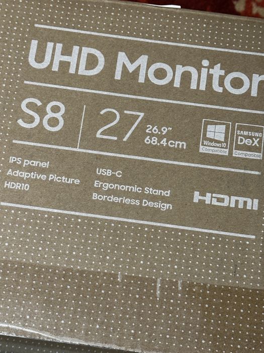 Монітор 27" Samsung S8 S27A800U (LS27A800UNIXCI)