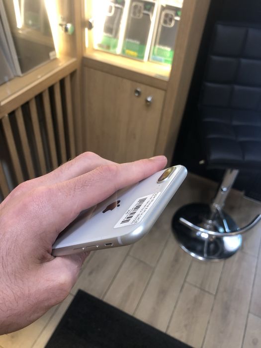 iPhone 8/8 plus 64/128/256gb  айфон, смартфон,  оригінал, бу