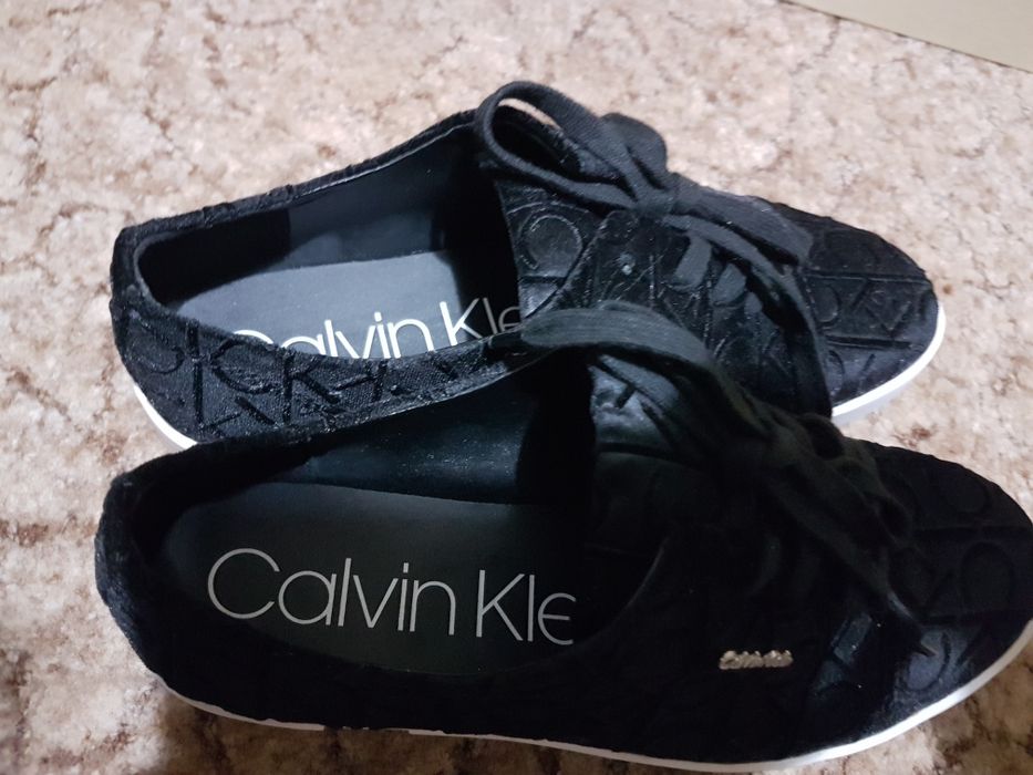 Calvin Klein Buty 38