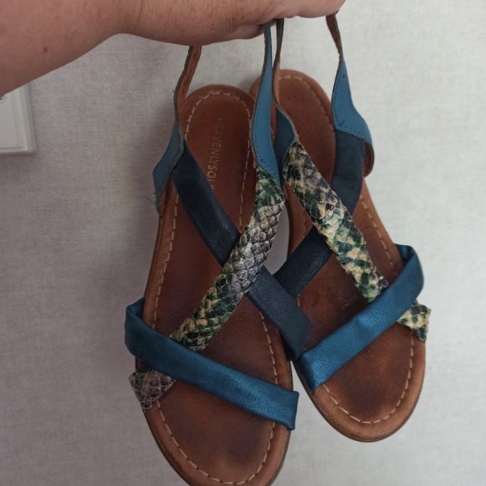 Samdałki damskie skórzane