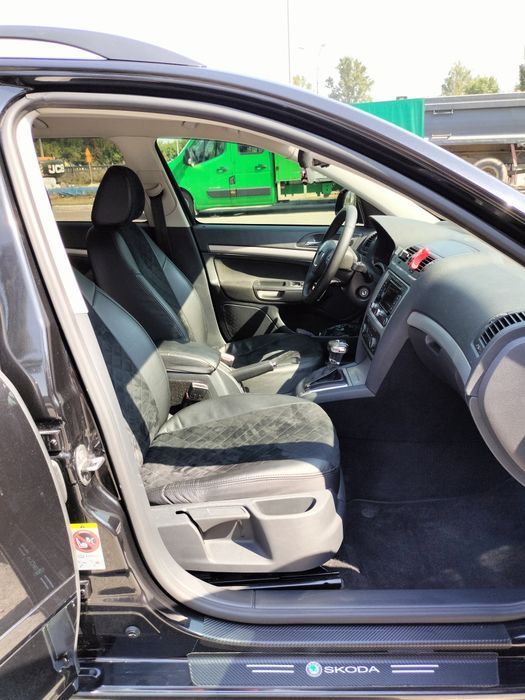 Skoda Octavia 2012 VIN TMBGE61Z6C8021778 фото оголошення 8 з 19
