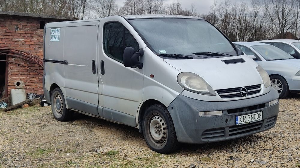 Opel Vivaro 1.9 CDTi 2002 rok