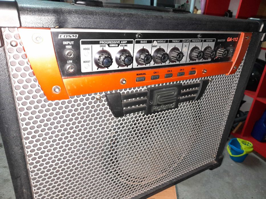 amplificador Roland GA112 100w.