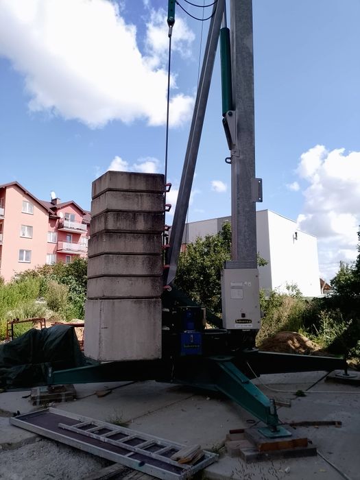 Żuraw wieżowy szybkomontujący Ja-30  2000kg 30m