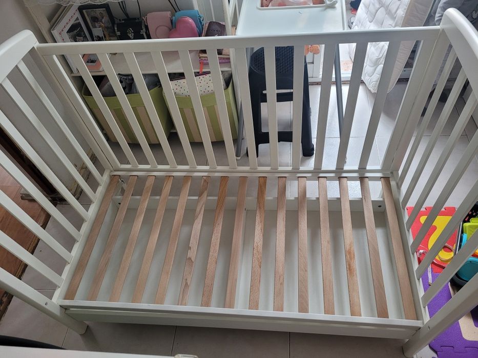 Berço Giordani modelo berço Alice de madeira