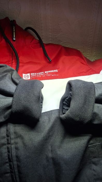 Куртка cropp розмір м