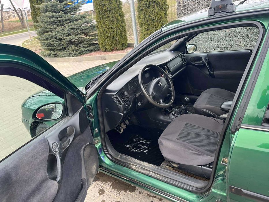 Опель Вектра Бензин \Газ