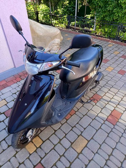 Suzuki Address V50