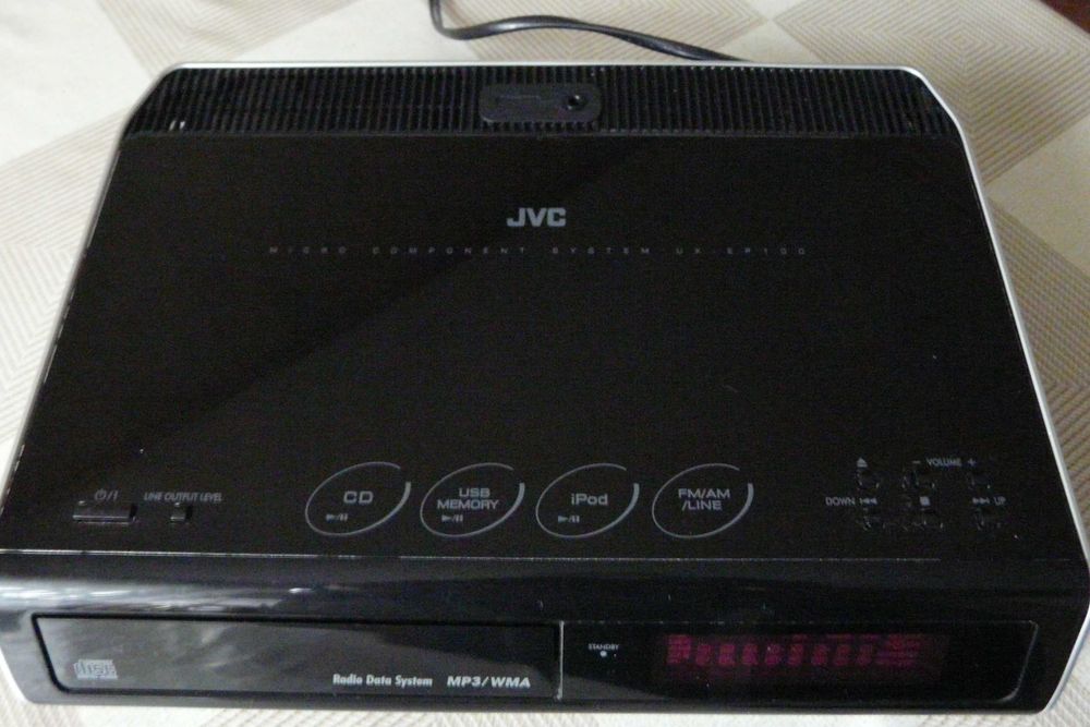 Amplituner JVC CA-UXEP100