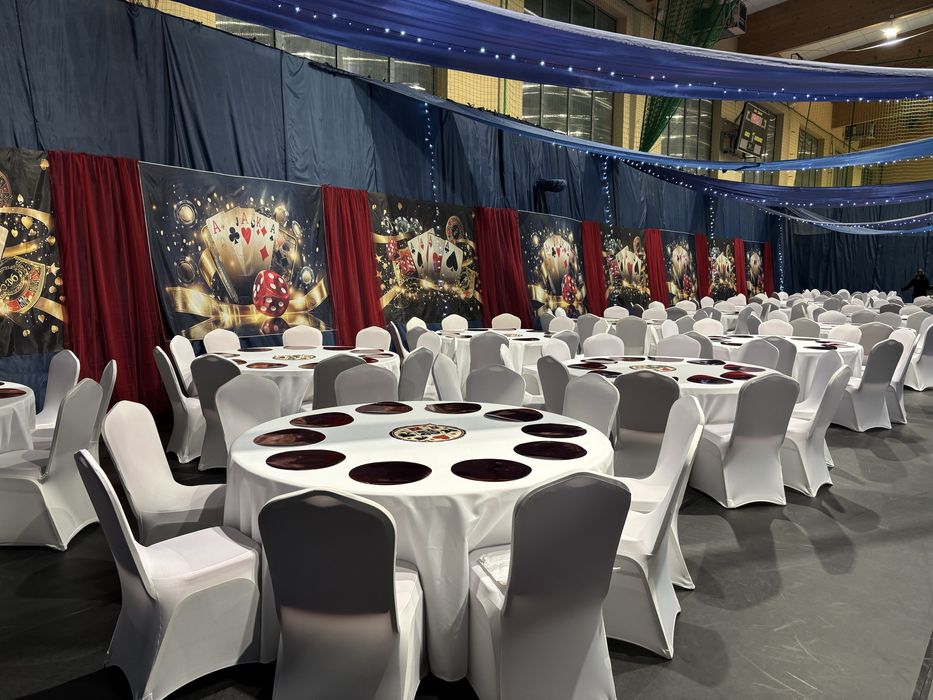 Wynajem namiotów, krzeseł, podłogi, stołów