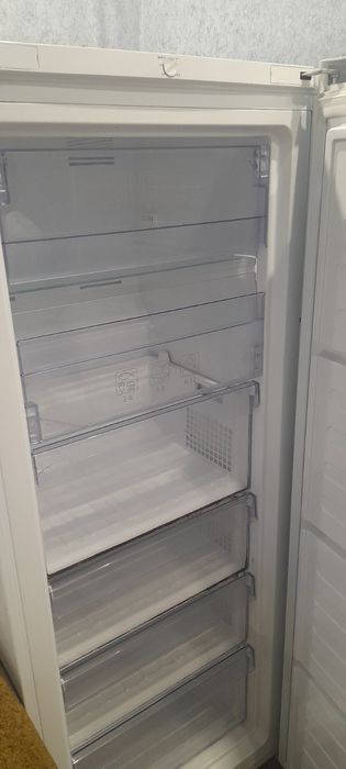 Морозильна камера