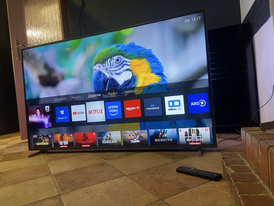 Philips 65PUS7805/12 — 65" 4K UHD Smart TV, Ambilight