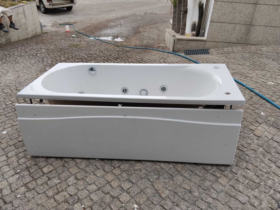 Banheira hidromassagem