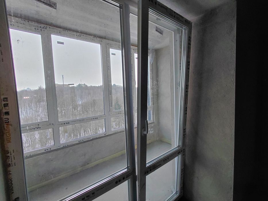 Продаж 2к квартири 71 кв. м на вул. Львівська