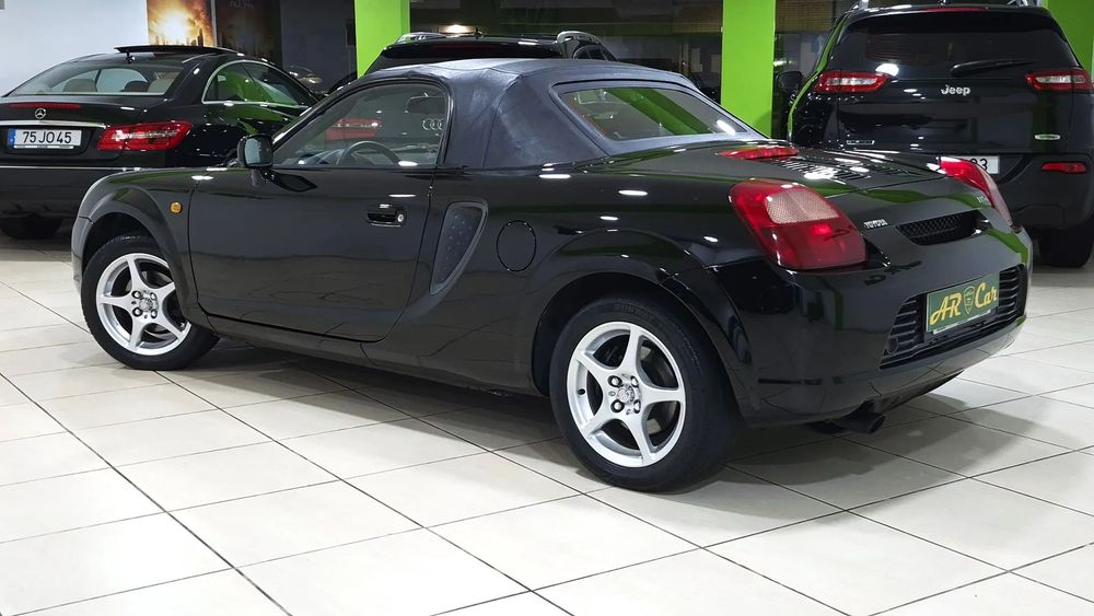 Toyota MR2