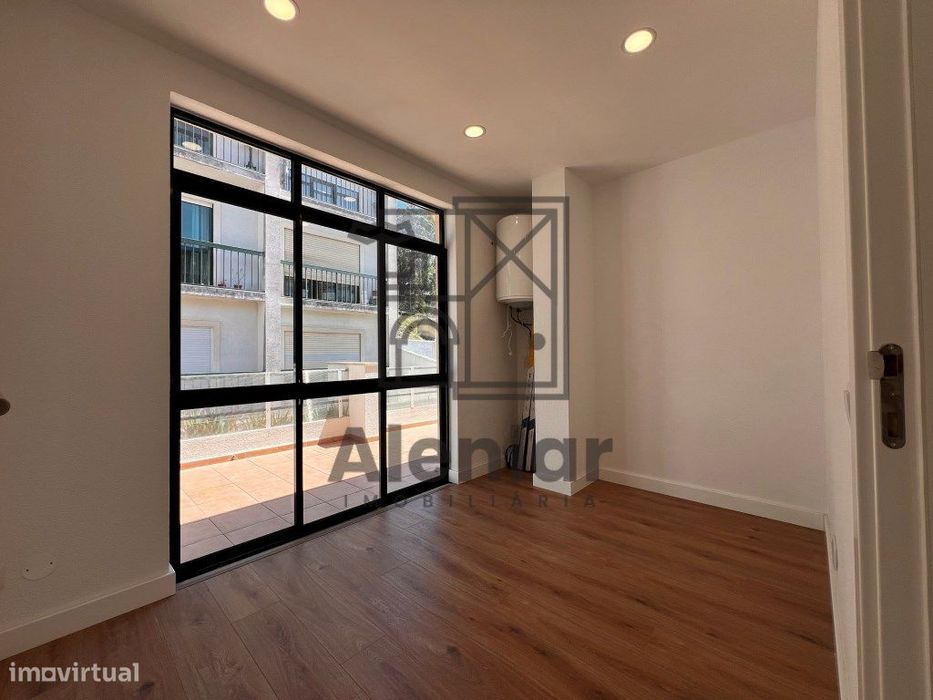 T2 com Terraço no centro de Alenquer