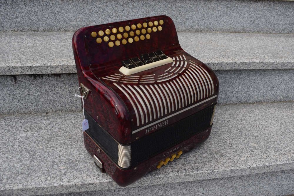 Concertina HOHNER 3 Voz Tonalidade La, N 216