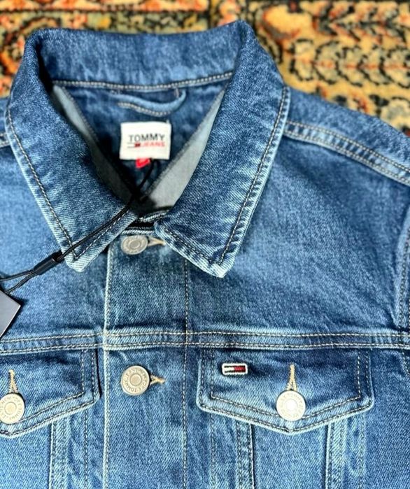 Casaco da ganga Tommy Hilfiger. Tamanhos S/M 85€