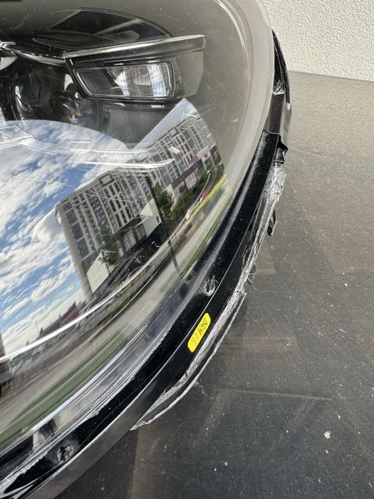 Фара Porsche Macan 23+