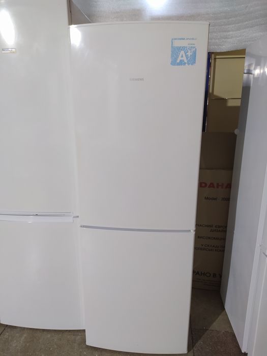 Холодильник  Siemens ws23547/4  ВІД 6500 гр