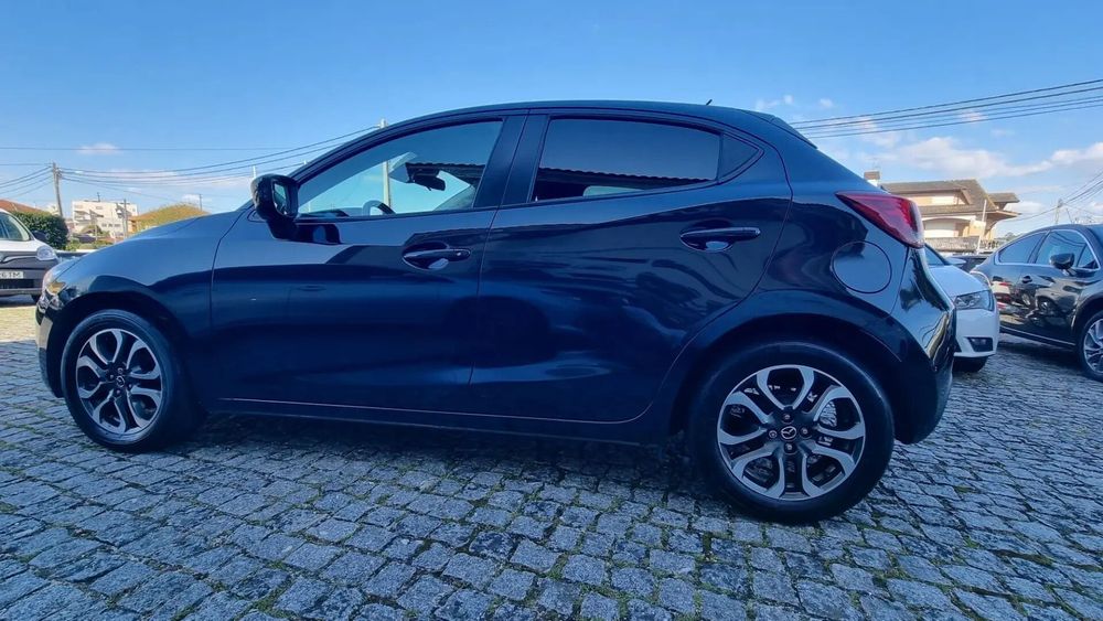 Mazda 2.0528942533434429447