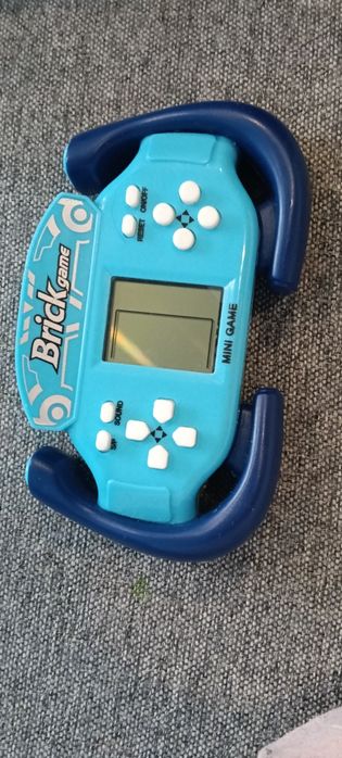 Brick game  gra w stylu lat 90