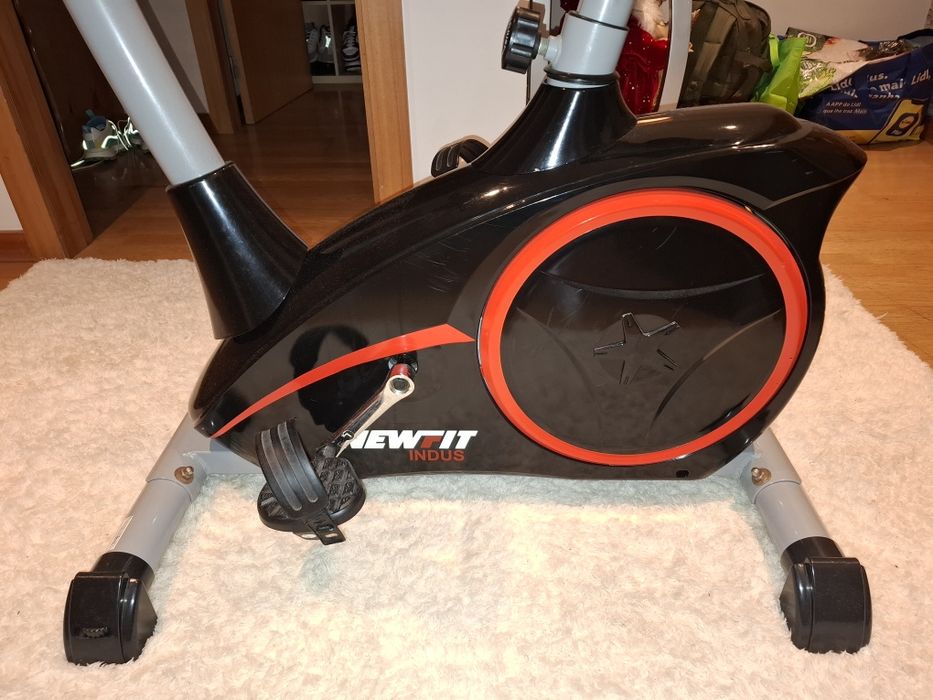 Bicicleta estatica431109987327682560