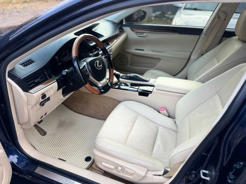 Аренда Авто ‼️8800грн‼️ Оренда Авто Lexus 50 Гибрід Можна 50на50%