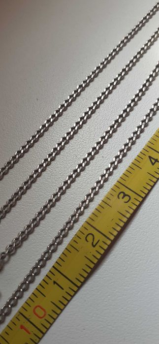 Wisiorek-sekretnik z łańcuszkiem 68 cm srebro 925.