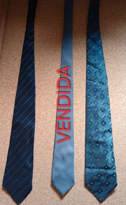 Gravatas de homem, acessórios.