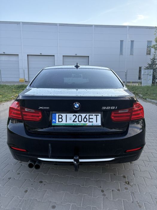 BMW 328iX - 2013