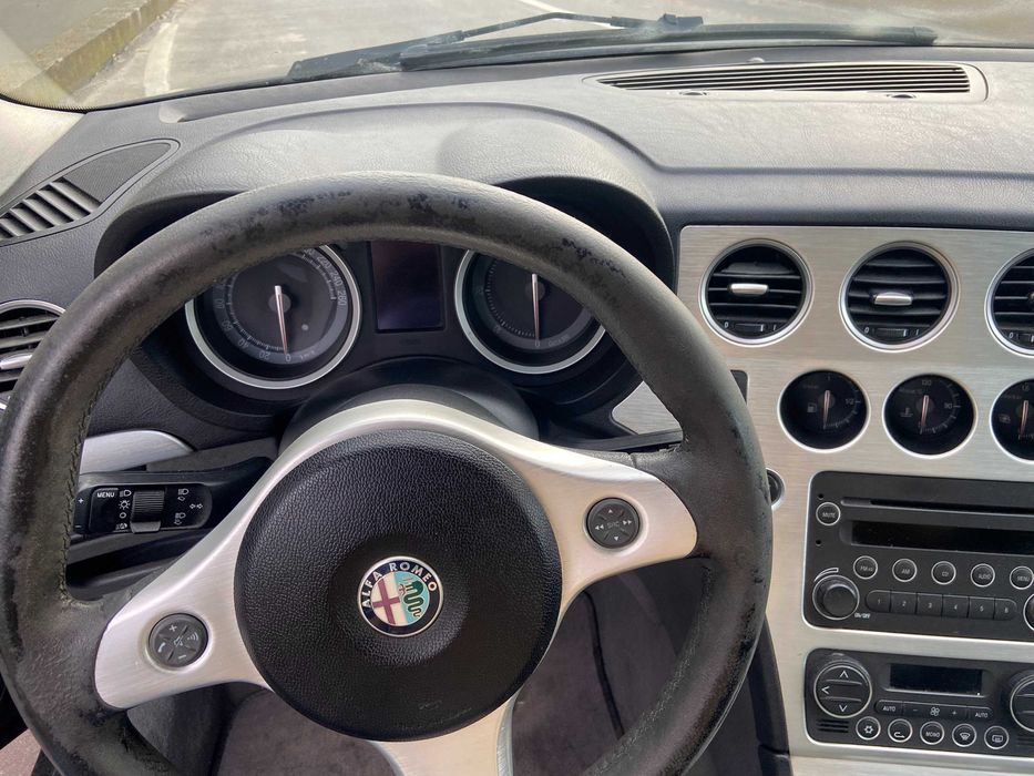 Vendo Brera 2.4 JTDm 210cv Sky View— Oportunidade