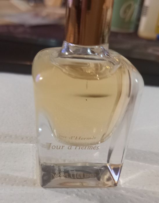 Perfume  "Jour d'Hermès"