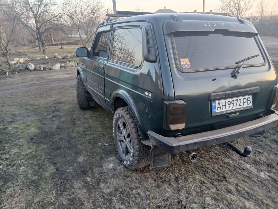 Продам ниву год 2011