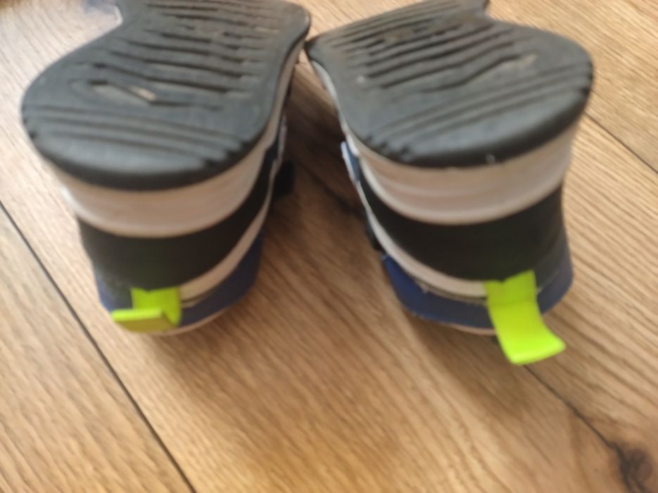 Buty jesienno wiosenne rozmiar 29
