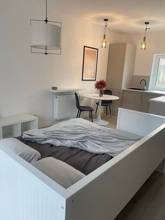 Osiedle Skrzydlate - bezczynszowa nowoczesna kawalerka (34 m²) z ogrodem (45 m²) i tarasem z 2 miejscami postojowymi - Widok 5