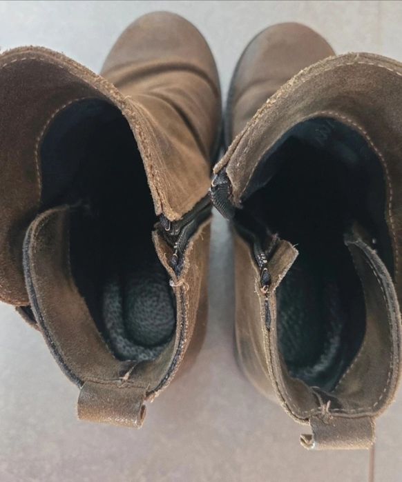 Botki skórzane venezia r.37 khaki