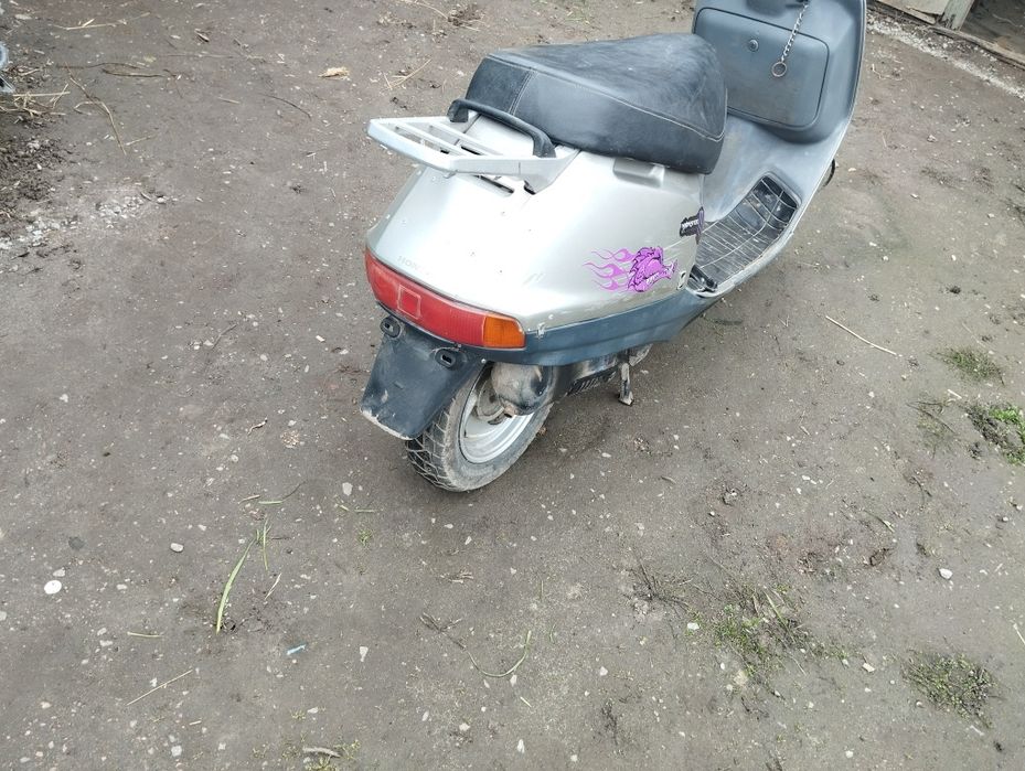 Продам мопед Хонда ліад 100