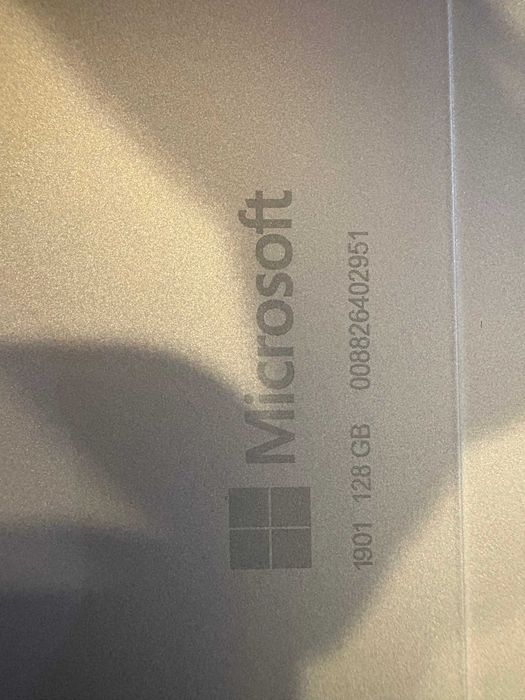 Microsoft Surface Go 2 m3 / 8GB RAM / 128GB SSD – idealny stan