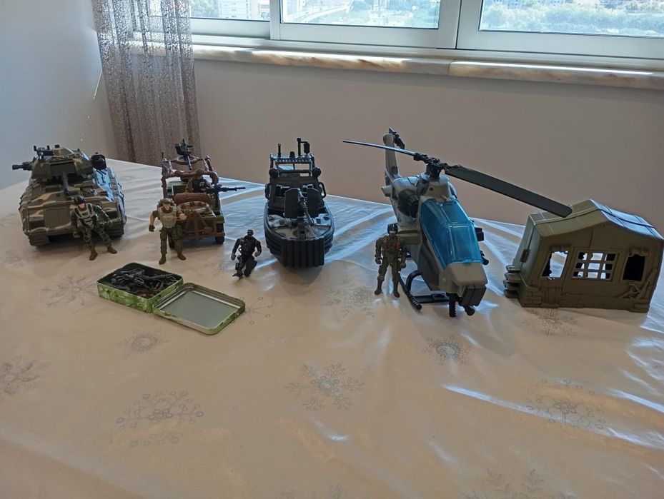 Brinquedos militares