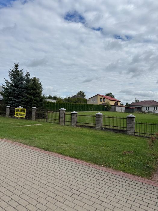 Na wynajem dzialka plac