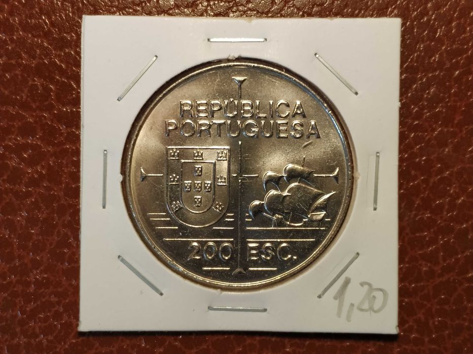 Portugal - moeda de 200 escudos de 1992 Califórnia / João R. Cabrilho
