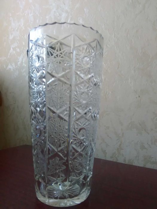 Хрустальная ваза (Чехословакия).