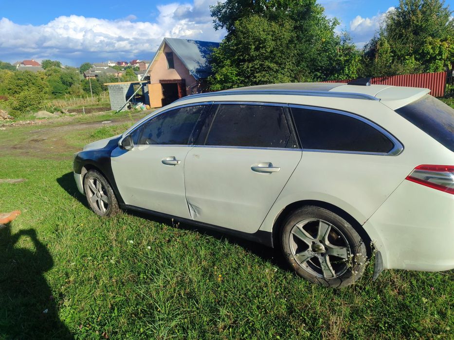 Peugeot 508 sw 2011