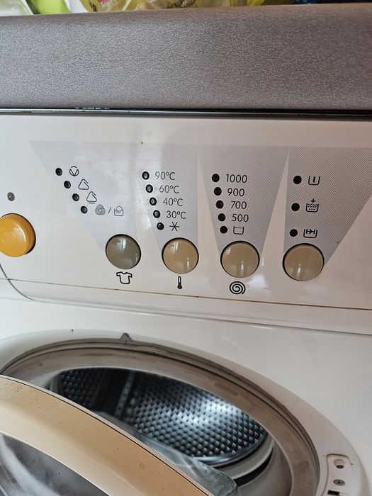 Пральна машина Zanussi