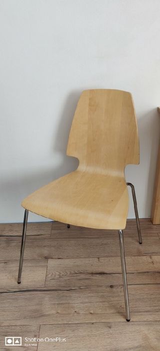 Krzesła skóra naturalna do jadalni, czarne nogi, jasno szara s