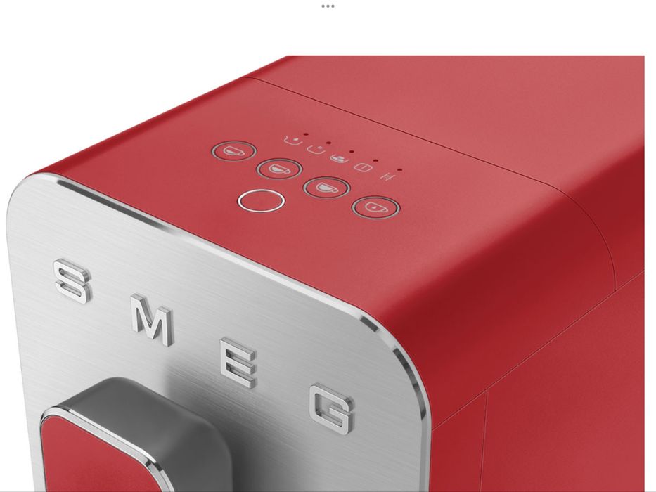 Кавомашина SMEG  BCC01RDMEU Нові гарантія